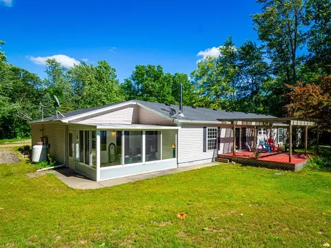 Exterior - 84 Thelen, Gobles, MI 49055 photo 12 of 15
