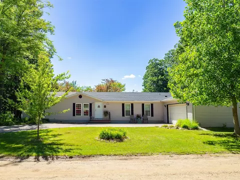 Exterior - 84 Thelen, Gobles, MI 49055 photo 1 of 15