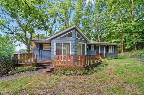400 W Jackson, Augusta, MI 49012