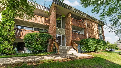 1225 S Maple #105, Ann Arbor, MI 48103