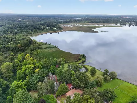 View/Area - 1916 Ackerson Lk, Jackson, MI 49201 photo 10 of 17