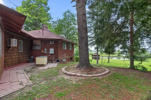 Exterior - 1916 Ackerson Lk, Jackson, MI 49201 photo 19 of 27