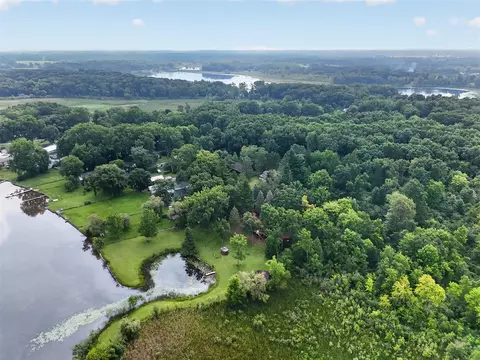 View/Area - 1916 Ackerson Lk, Jackson, MI 49201 photo 7 of 17
