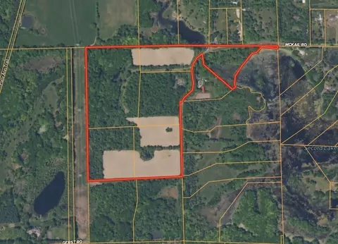 Hagerman, Leonard, MI 48367 photo 39