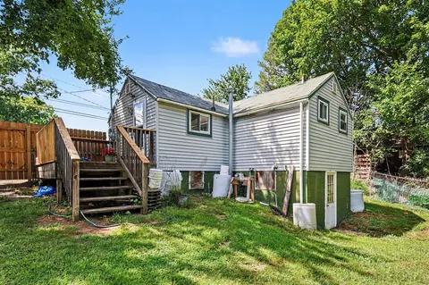 Exterior - 2347 Lansing, Jackson, MI 49202 photo 2 of 4