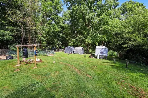 Exterior - 2347 Lansing, Jackson, MI 49202 photo 4 of 4