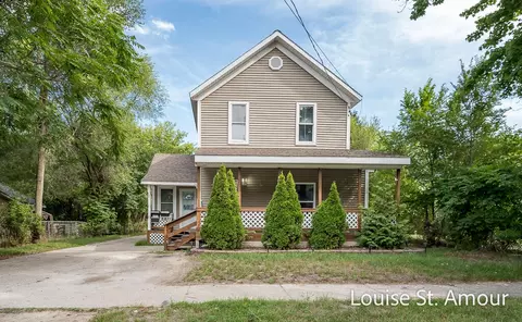 756 Washington #A & B, Muskegon, MI 49441