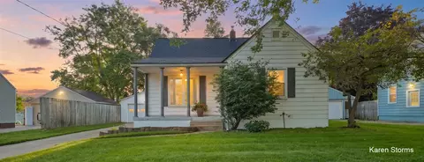 2836 Sharon, Wyoming, MI 49519