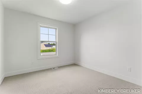 Bedroom - 11802 Everett, Allendale, MI 49401 photo 5 of 8