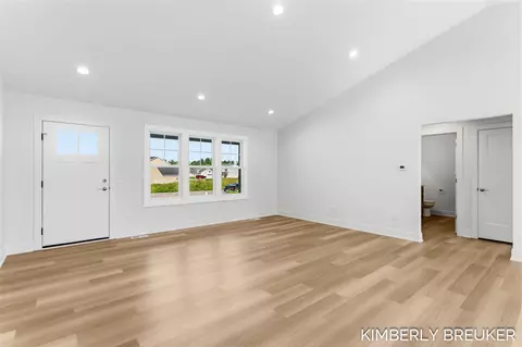 Living - 11802 Everett, Allendale, MI 49401 photo 6 of 6