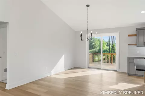 Dining - 11802 Everett, Allendale, MI 49401 photo 3 of 3