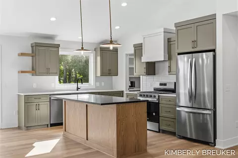 Kitchen - 11802 Everett, Allendale, MI 49401 photo 6 of 11