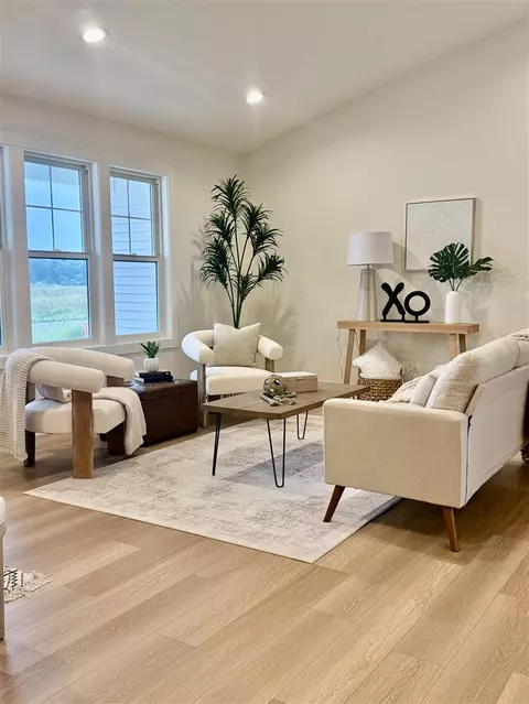 Living - 11802 Everett, Allendale, MI 49401 photo 1 of 6