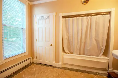 Bath - 607 Pine, Manistee, MI 49660 photo 1 of 3