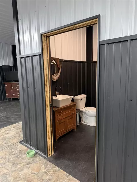 Bath - 29733 94th, Marcellus, MI 49067 photo 2 of 2