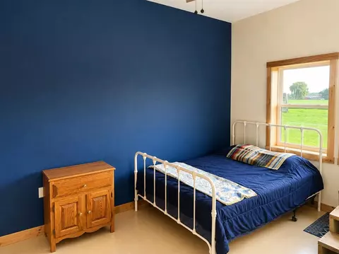Bedroom - 29733 94th, Marcellus, MI 49067 photo 3 of 4