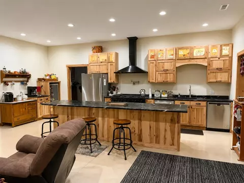 Kitchen - 29733 94th, Marcellus, MI 49067 photo 1 of 4