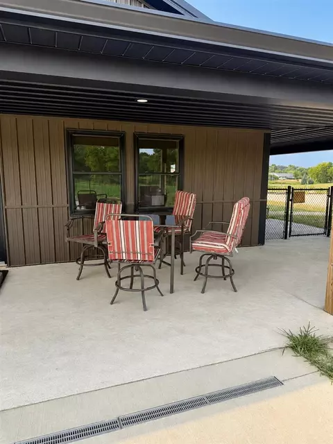 Exterior - 29733 94th, Marcellus, MI 49067 photo 6 of 8