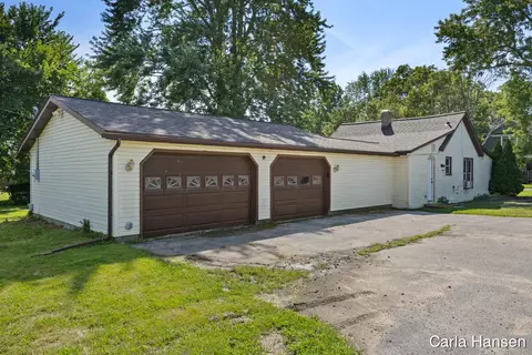 305 Crescent, Watervliet, MI 49098