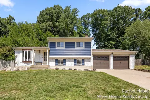 4774 Brookgate, Comstock Park, MI 49321