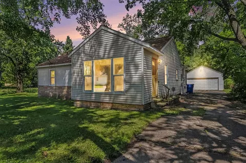 1711 Colby, Kalamazoo, MI 49004