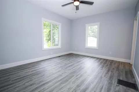 Living - 822 N Main, Three Rivers, MI 49093 photo 4 of 4