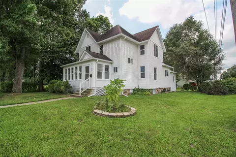 Exterior - 822 N Main, Three Rivers, MI 49093 photo 1 of 12