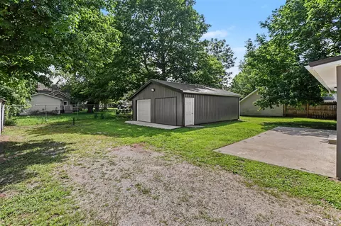 Exterior - 224 Washington, Bronson, MI 49028 photo 2 of 4