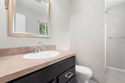 Bath - 705 W Bemis, Saline, MI 48176 photo 3 of 3