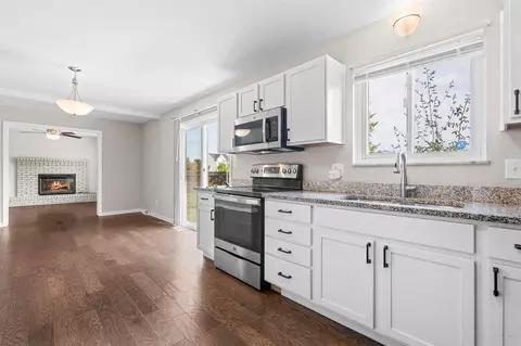 Kitchen - 705 W Bemis, Saline, MI 48176 photo 4 of 4