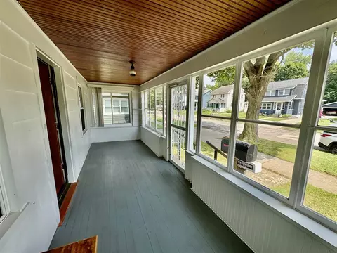 Exterior - 602 Seventh, Jackson, MI 49203 photo 4 of 4