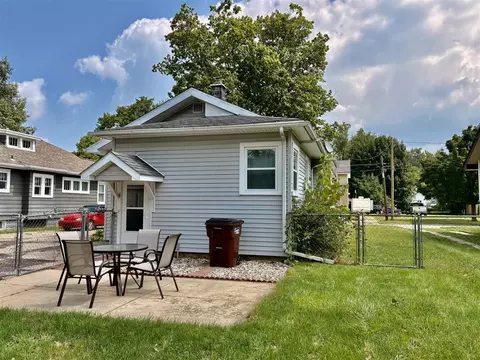 Exterior - 602 Seventh, Jackson, MI 49203 photo 3 of 4