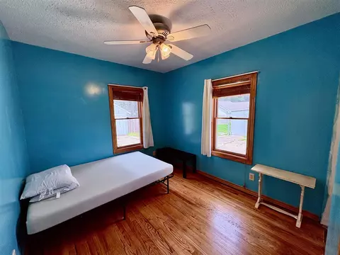 Bedroom - 602 Seventh, Jackson, MI 49203 photo 2 of 2