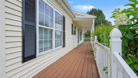 Exterior - 1082 Azalea, Jackson, MI 49201 photo 2 of 7