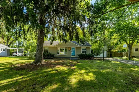 3163 Baylis, Ann Arbor, MI 48108