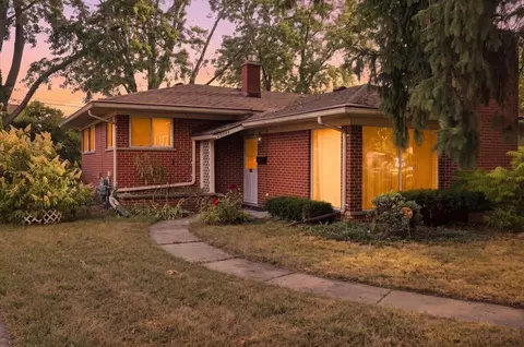 27445 Buckingham, Livonia, MI 48154