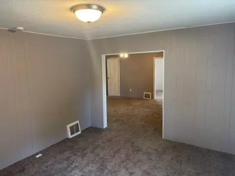 Living - 227 E Arbor, Marcellus, MI 49067 photo 5 of 6