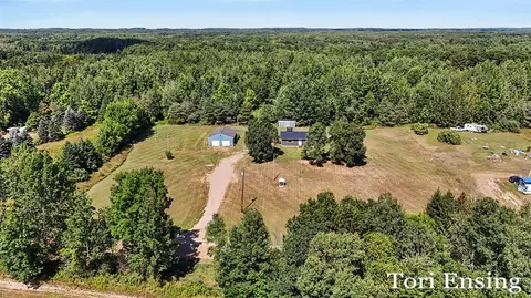 View/Area - 3501 Evergreen, Stanton, MI 48888 photo 2 of 3