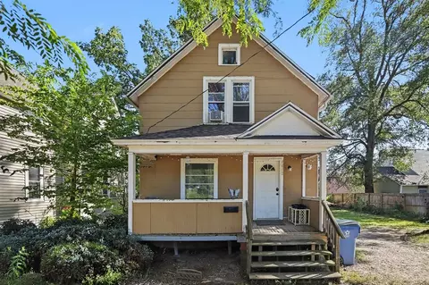 1612 Olive, Kalamazoo, MI 49001