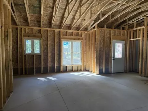 Entry Way - 6815 W Danas Cir, Baldwin, MI 49304 photo 5 of 5
