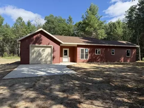 Exterior - 6815 W Danas Cir, Baldwin, MI 49304 photo 3 of 14