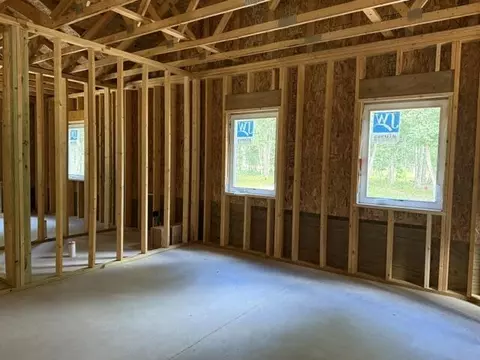 Bedroom - 6710 W Danas Cir, Baldwin, MI 49304 photo 4 of 4