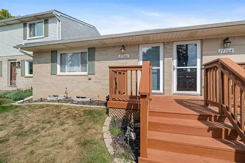 27366 Spaulding #6, New Hudson, MI 48165