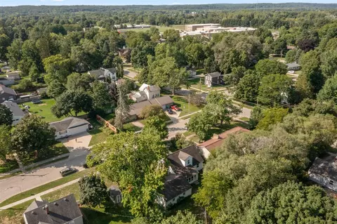 View/Area - 415 Hunt, Lowell, MI 49331 photo 4 of 12