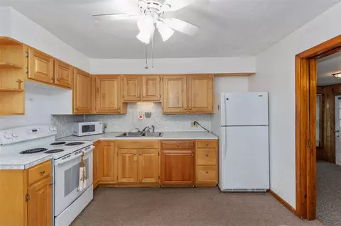 Kitchen - 415 Hunt, Lowell, MI 49331 photo 2 of 2