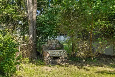Exterior - 415 Hunt, Lowell, MI 49331 photo 7 of 7
