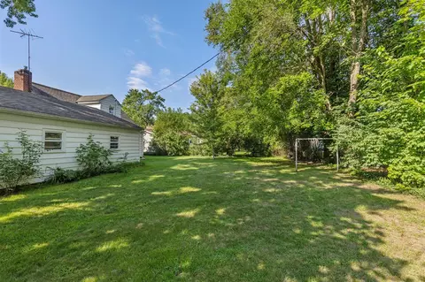 Exterior - 415 Hunt, Lowell, MI 49331 photo 4 of 7