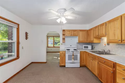 Kitchen - 415 Hunt, Lowell, MI 49331 photo 1 of 2