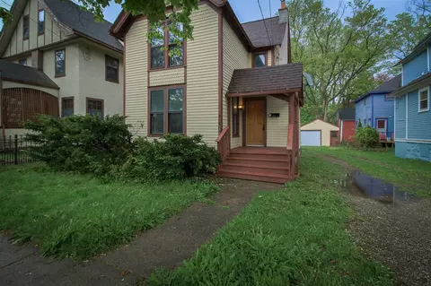 416 Douglas, Kalamazoo, MI 49007