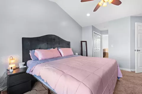 Bedroom - 770 Eagles Nest, Milan, MI 48160 photo 2 of 8